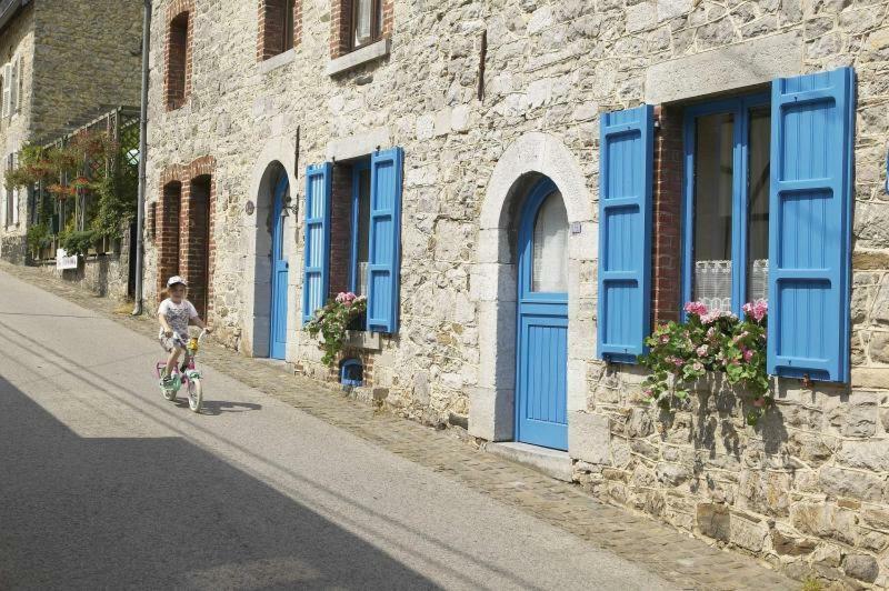 Au Val Mosan - Pairy 14 Hastiere-par-dela Exterior foto